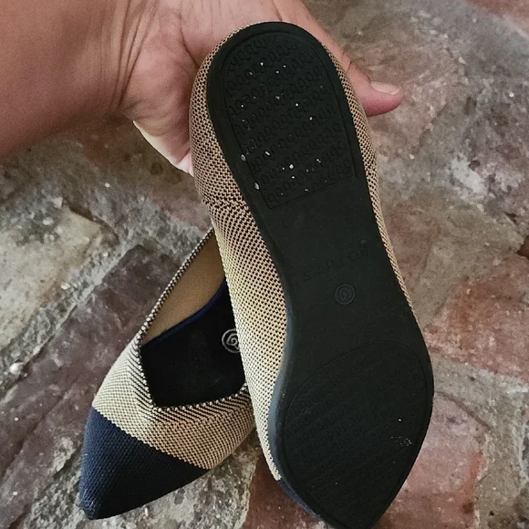 Rothy’s The Point Cap Toe Flats Size 8 Tan Black Knit Washable Work Chic - Picture 9 of 9